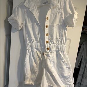 Gianni Bini White Button-Up Women’s Romper